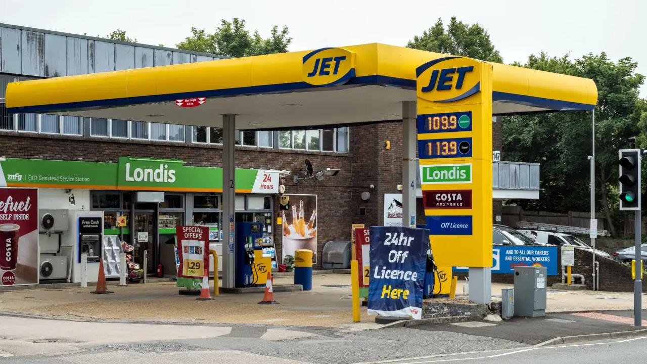 Jet petrol station in the UK