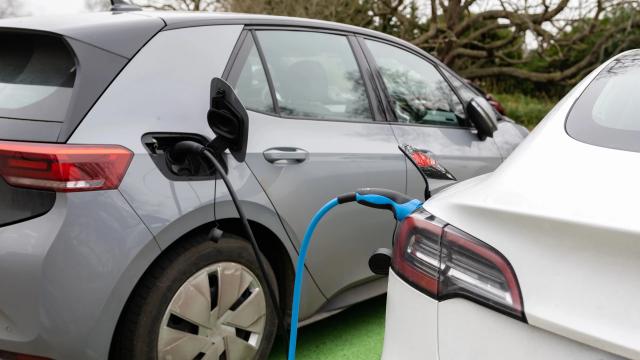 Which Hybrid Suits Your Driving? City Trips, Short Runs, and the Type That Actually Matters